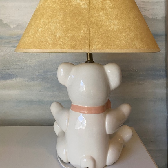 Vintage Ceramic Teddy Bear Lamp - Picture 5 of 14